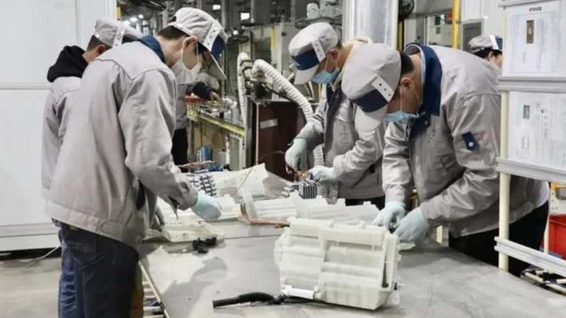 机械手臂气管接头保养更换：关键步骤与注意事项**